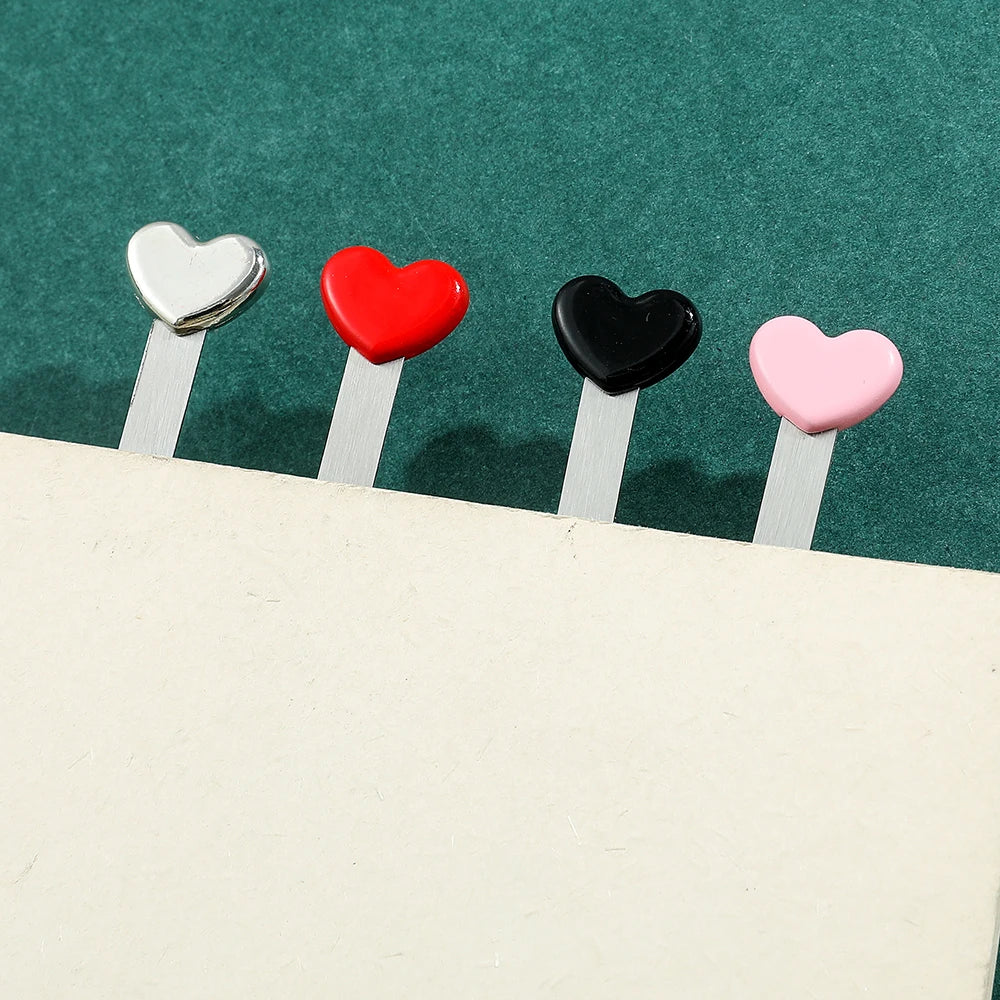 Marcapáginas de acero inoxidable con punta de corazón